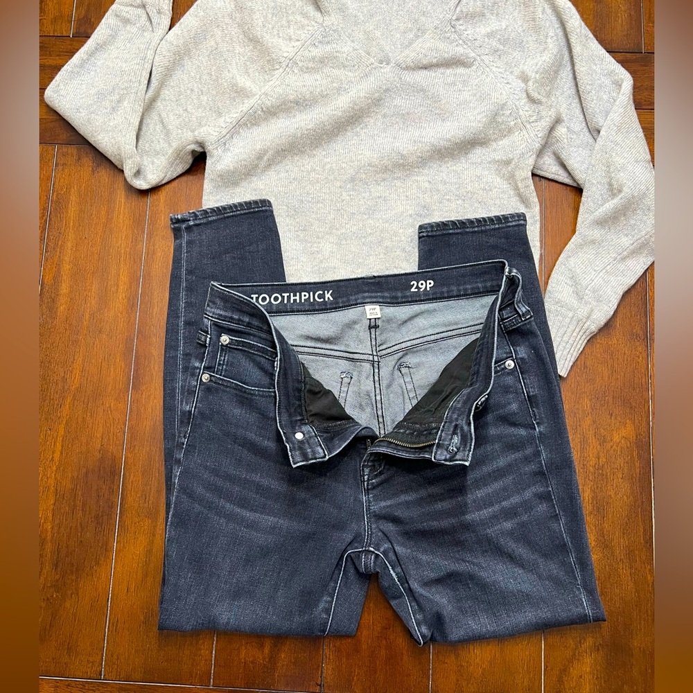 ❤️ J Crew toothpick skinny jeans Black stoned washed Jeans